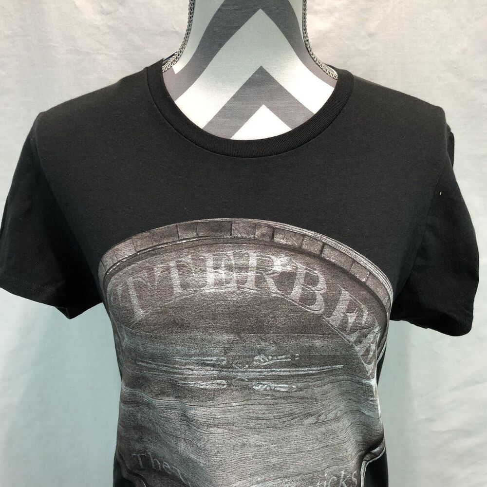 Harry Potter Butterbeer The Three Broomsticks Brown T-Shirt Small NWT YY4